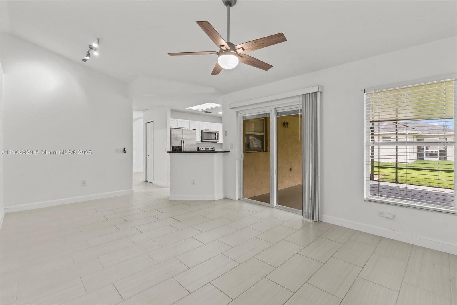 PORT ST LUCIE SECTION 8 - Residential