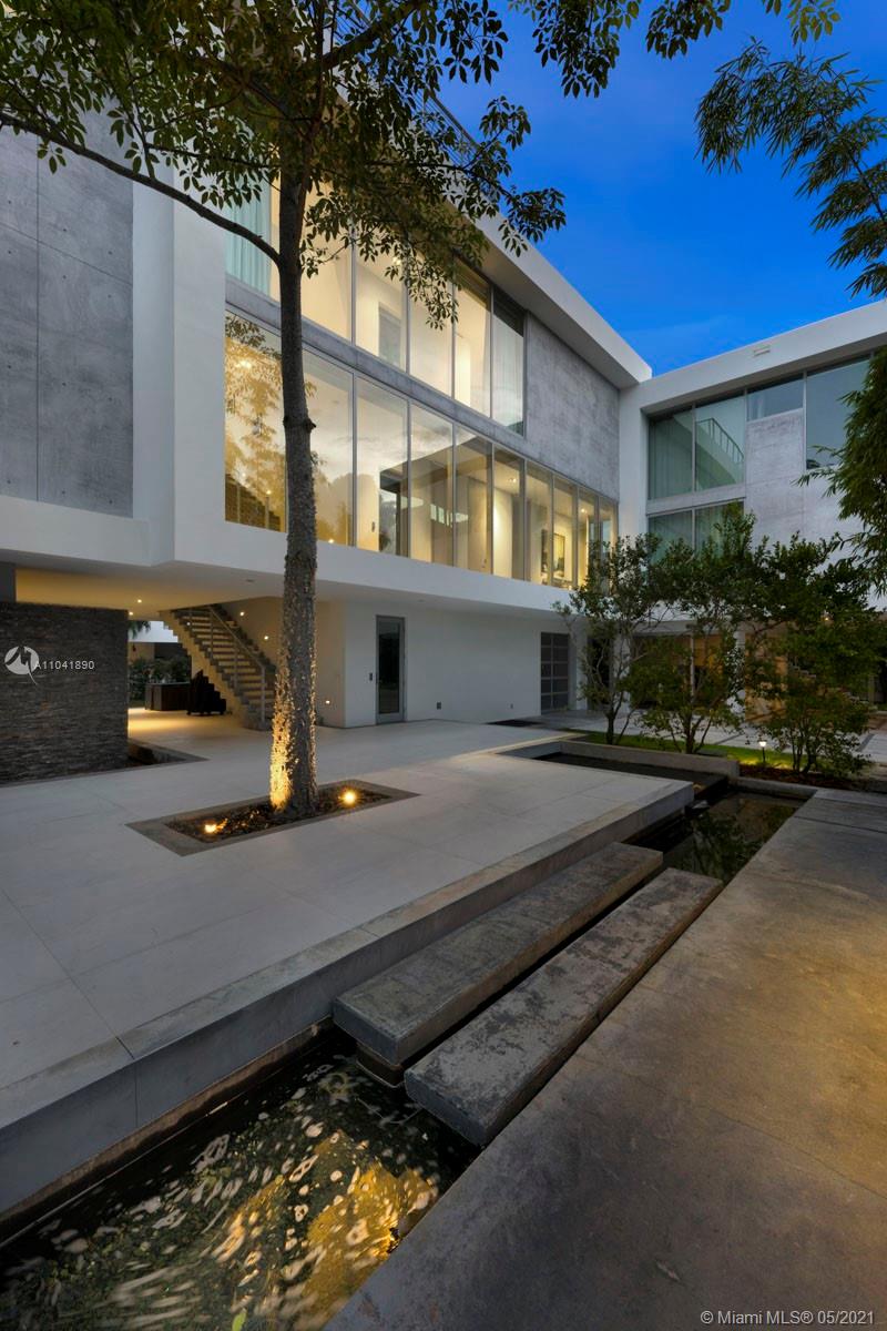 ENTRADA - Residential