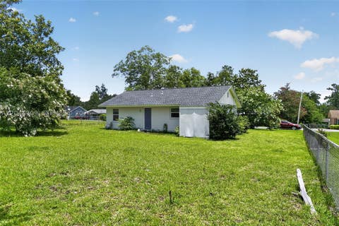 Tiny photo for 912 SW 3rd St, Other, FL 32333 (MLS # A12044309)