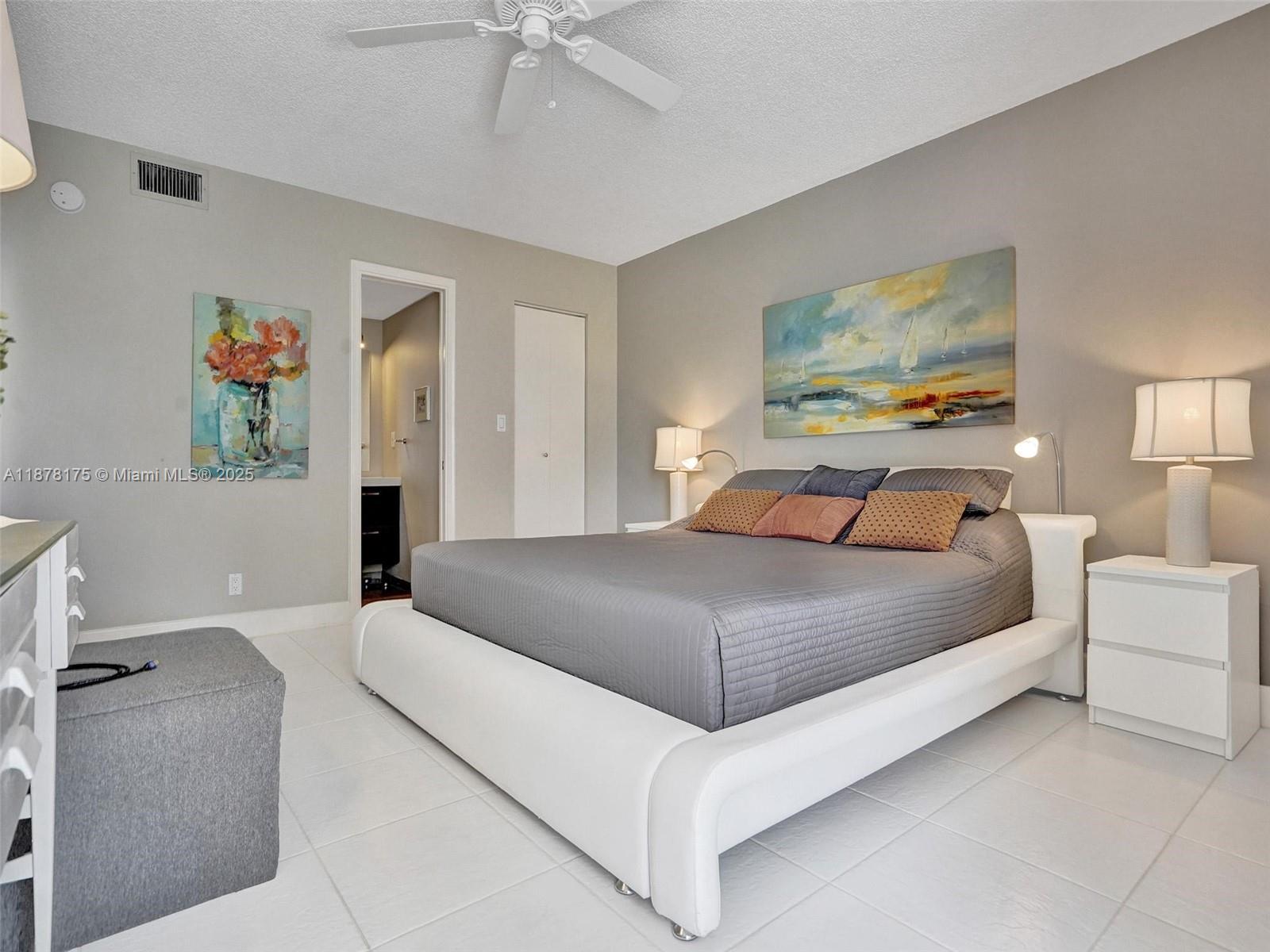 LAKES OF ENVIRON CONDO - Residential