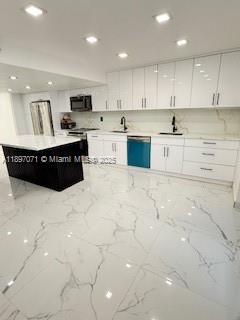 VILLAGE TOWNHOUSES NO ONE - Residential Lease