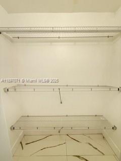 VILLAGE TOWNHOUSES NO ONE - Residential Lease