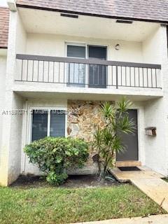 VILLAGE TOWNHOUSES NO ONE - Residential Lease