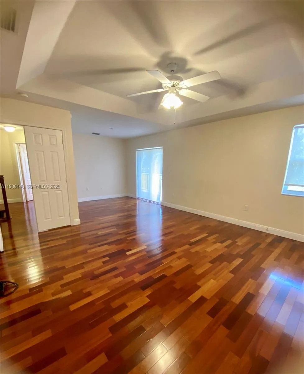 Weston, Florida 33331, United States, 4 Bedrooms Bedrooms, ,3 BathroomsBathrooms,Residential,Active,254874