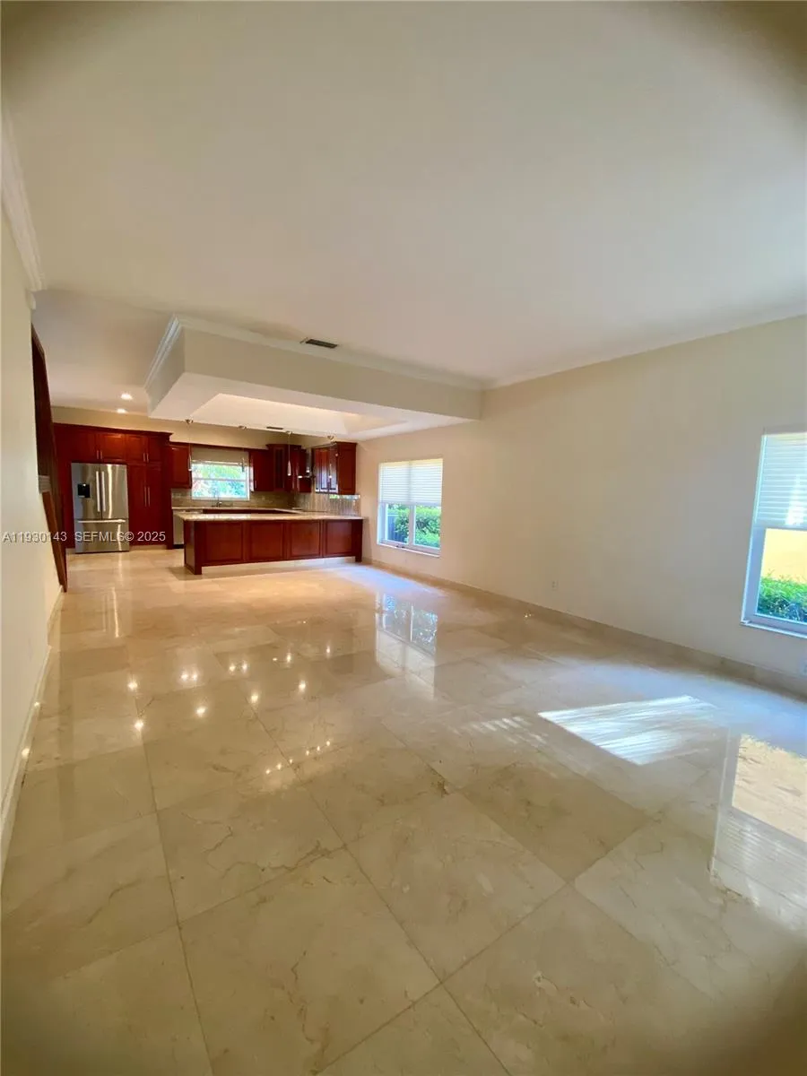 Weston, Florida 33331, United States, 4 Bedrooms Bedrooms, ,3 BathroomsBathrooms,Residential,Active,254874