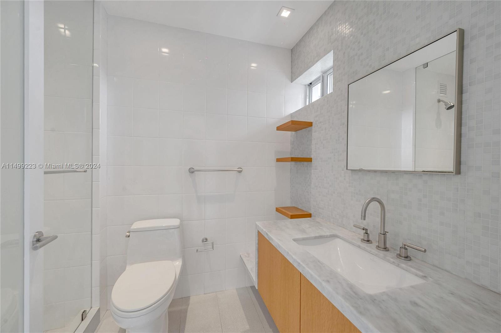 BELLE TOWERS CONDO - Residential