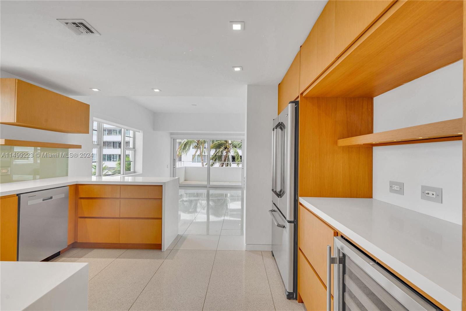 BELLE TOWERS CONDO - Residential