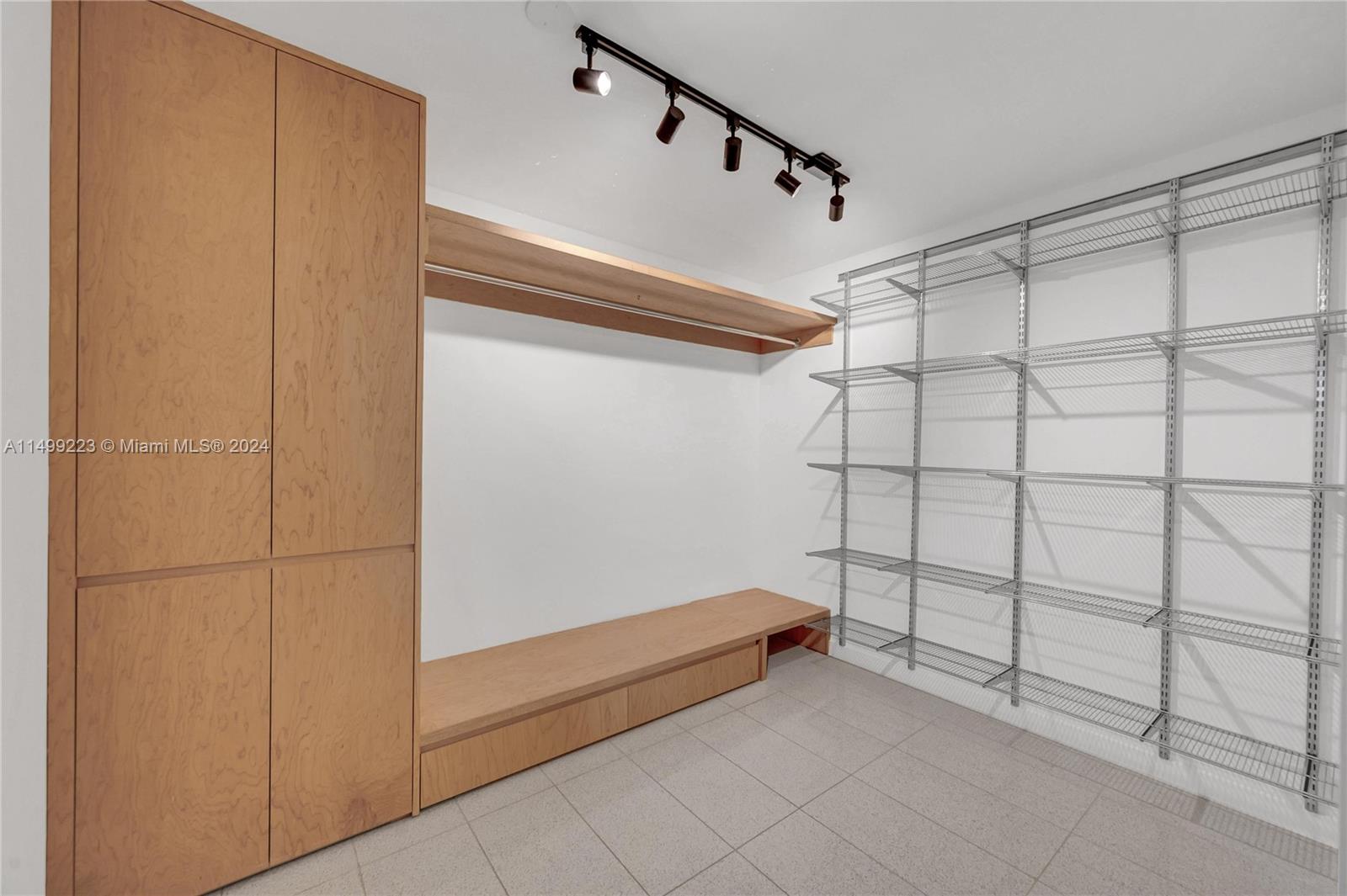 BELLE TOWERS CONDO - Residential