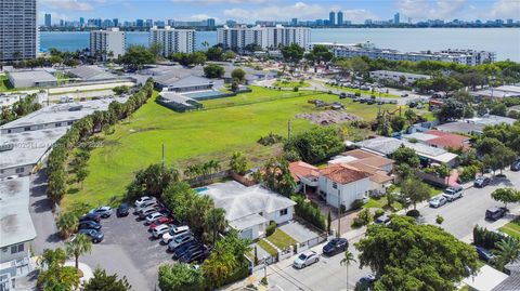 7557 Mutiny Ave North Bay Village FL 33141