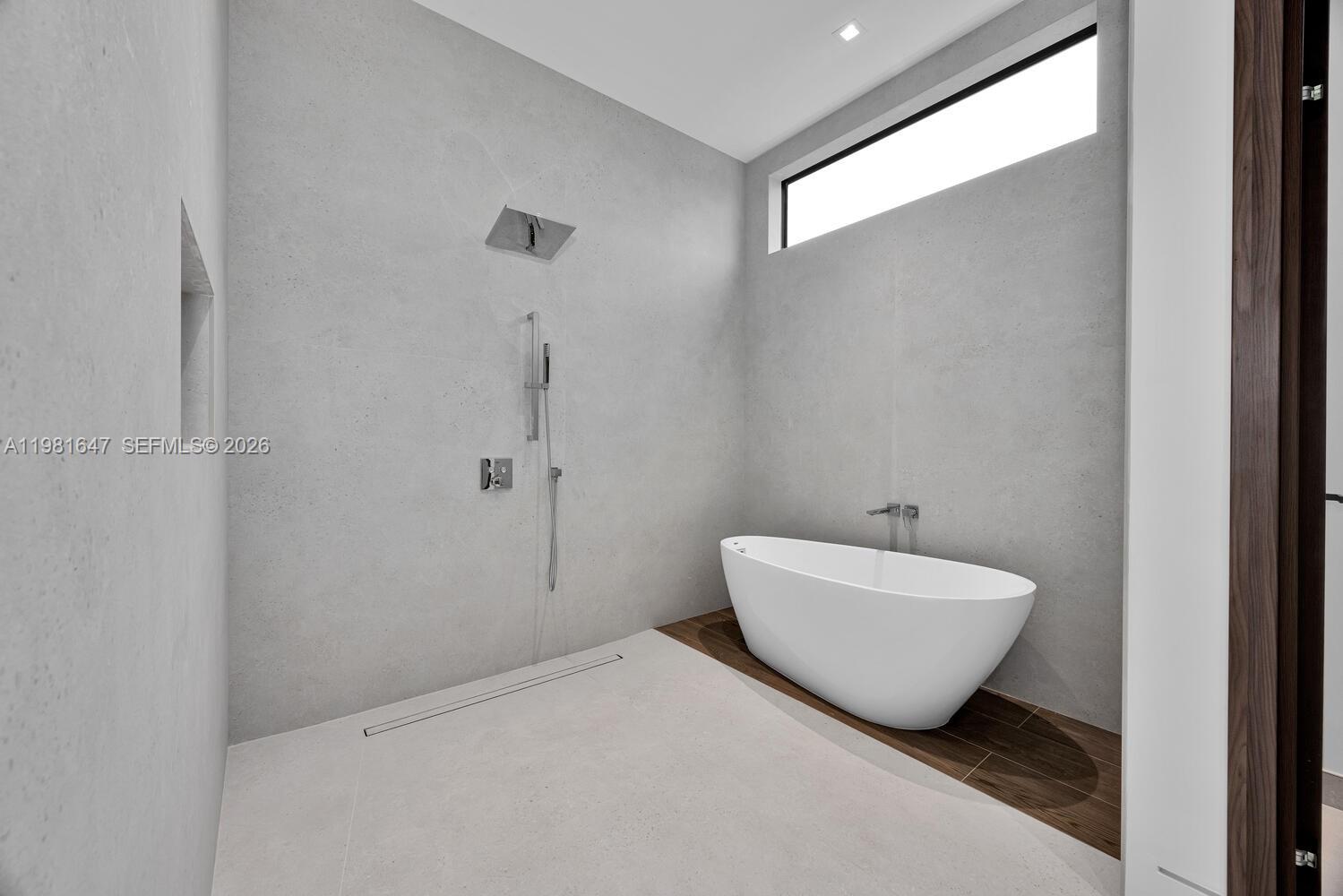 CAMNER GABLES 1ST ADDN - Residential