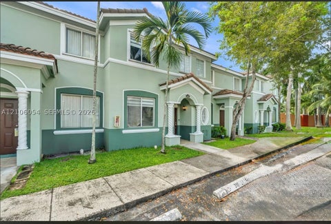 Photo of 1406 SE 26th Ct #311, Homestead, FL 33035 (MLS # A12106054)