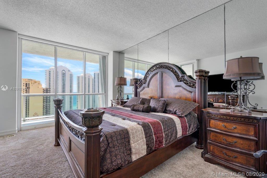 OCEANIA IV CONDO - Residential Lease