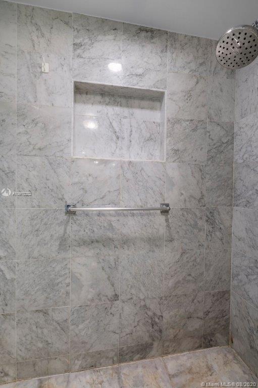 OCEANIA IV CONDO - Residential Lease