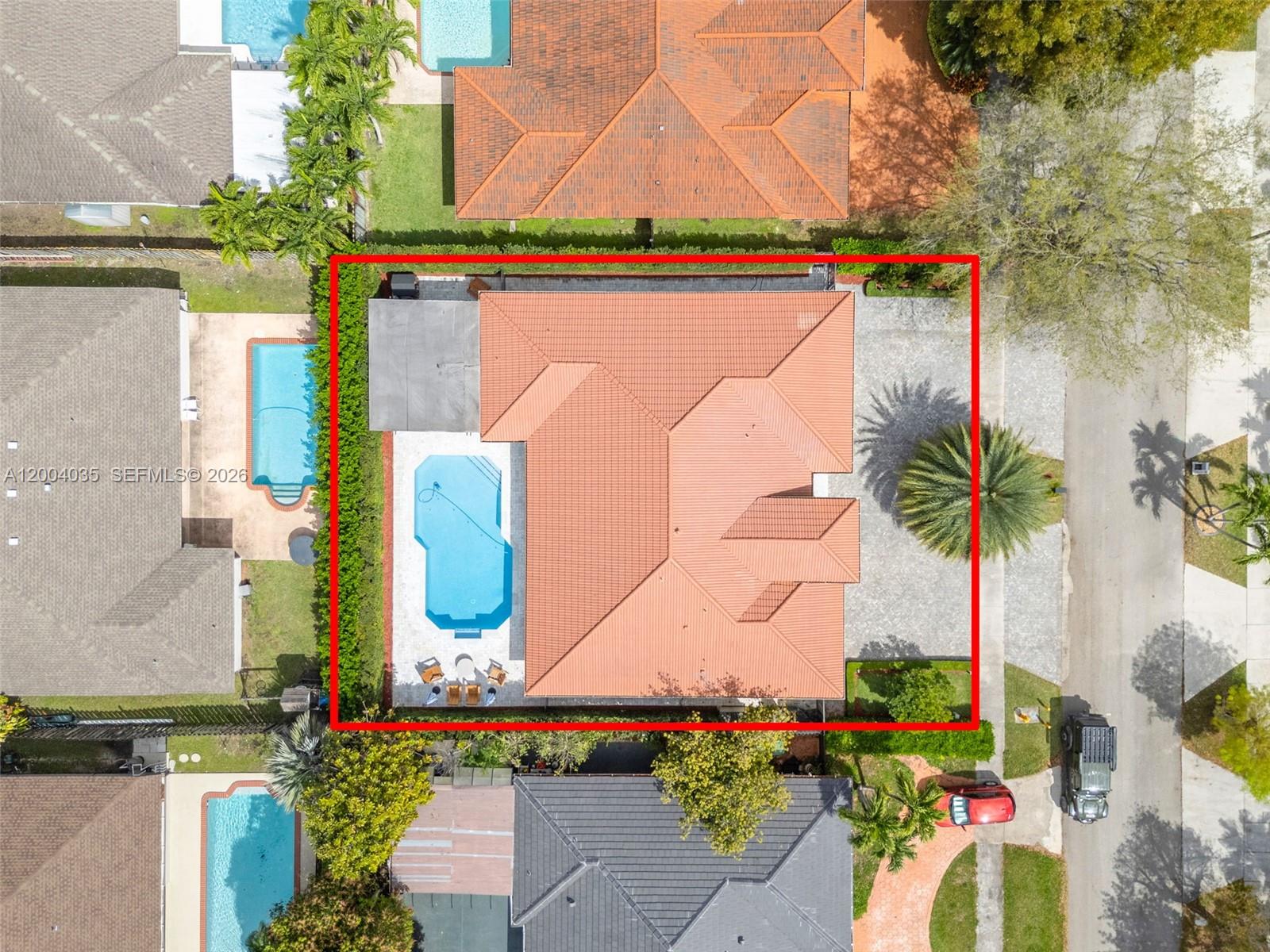 HAMMOCKS SHORES - Residential