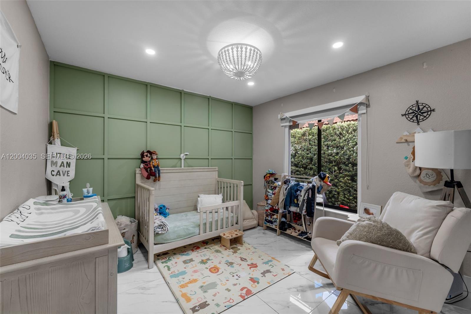 HAMMOCKS SHORES - Residential