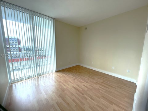 Tiny photo for 350 NE 24th St #814, Miami, FL 33137 (MLS # A12040208)