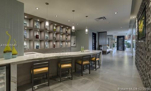 Monarc at Met 3 - Residential Lease