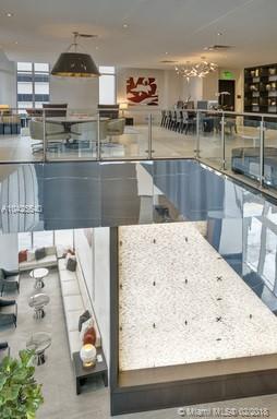 Monarc at Met 3 - Residential Lease