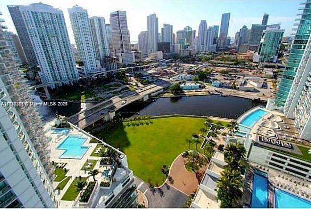 IVY CONDO - Residential Lease