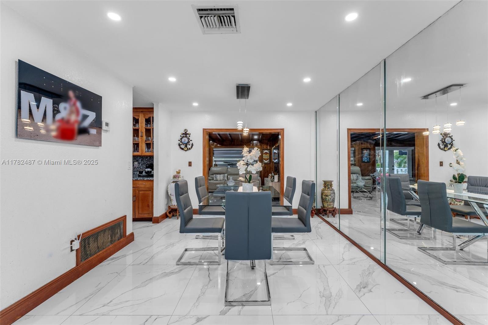 LAKE MARKS AT WESTWIND - Residential