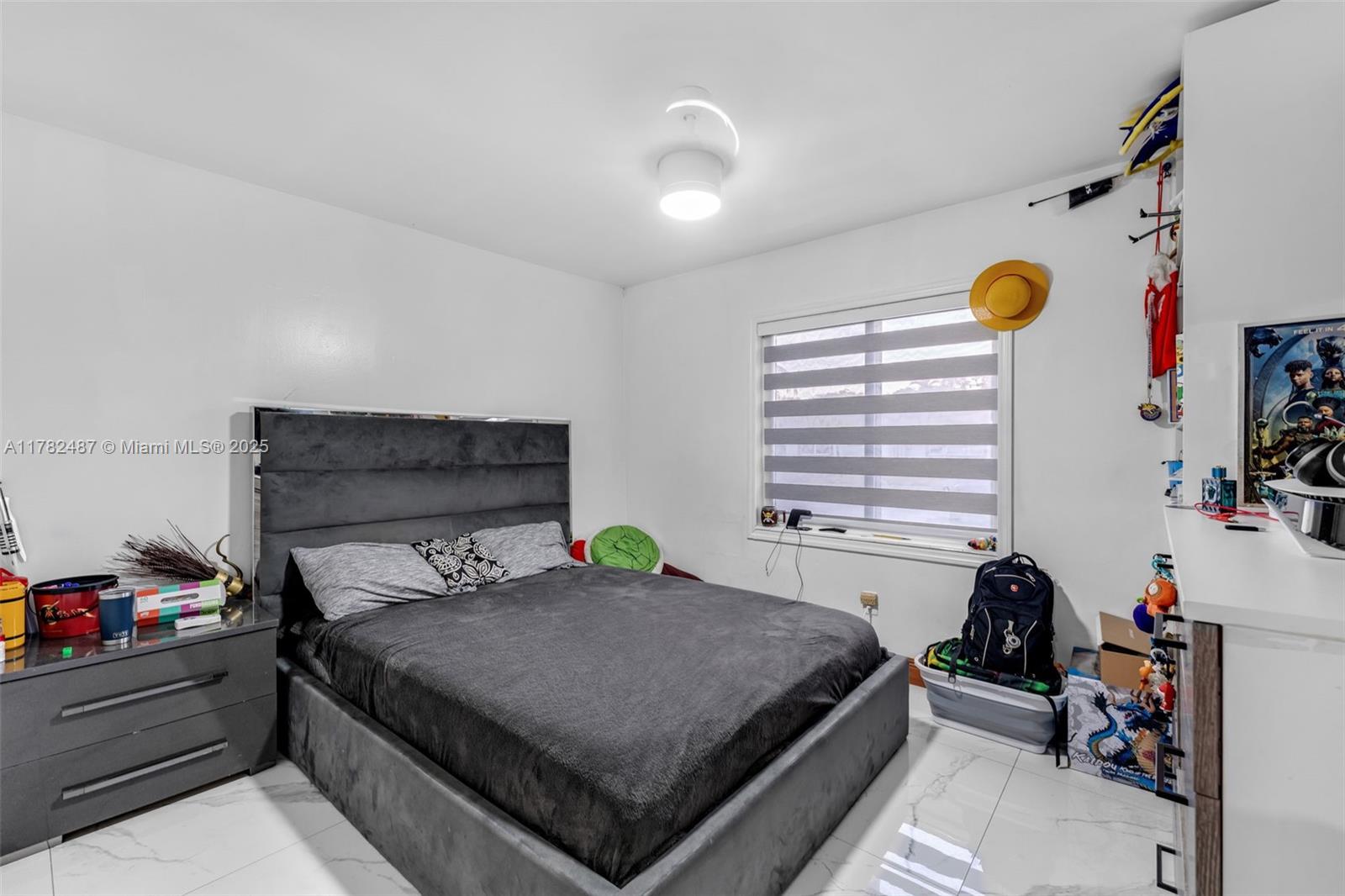 LAKE MARKS AT WESTWIND - Residential