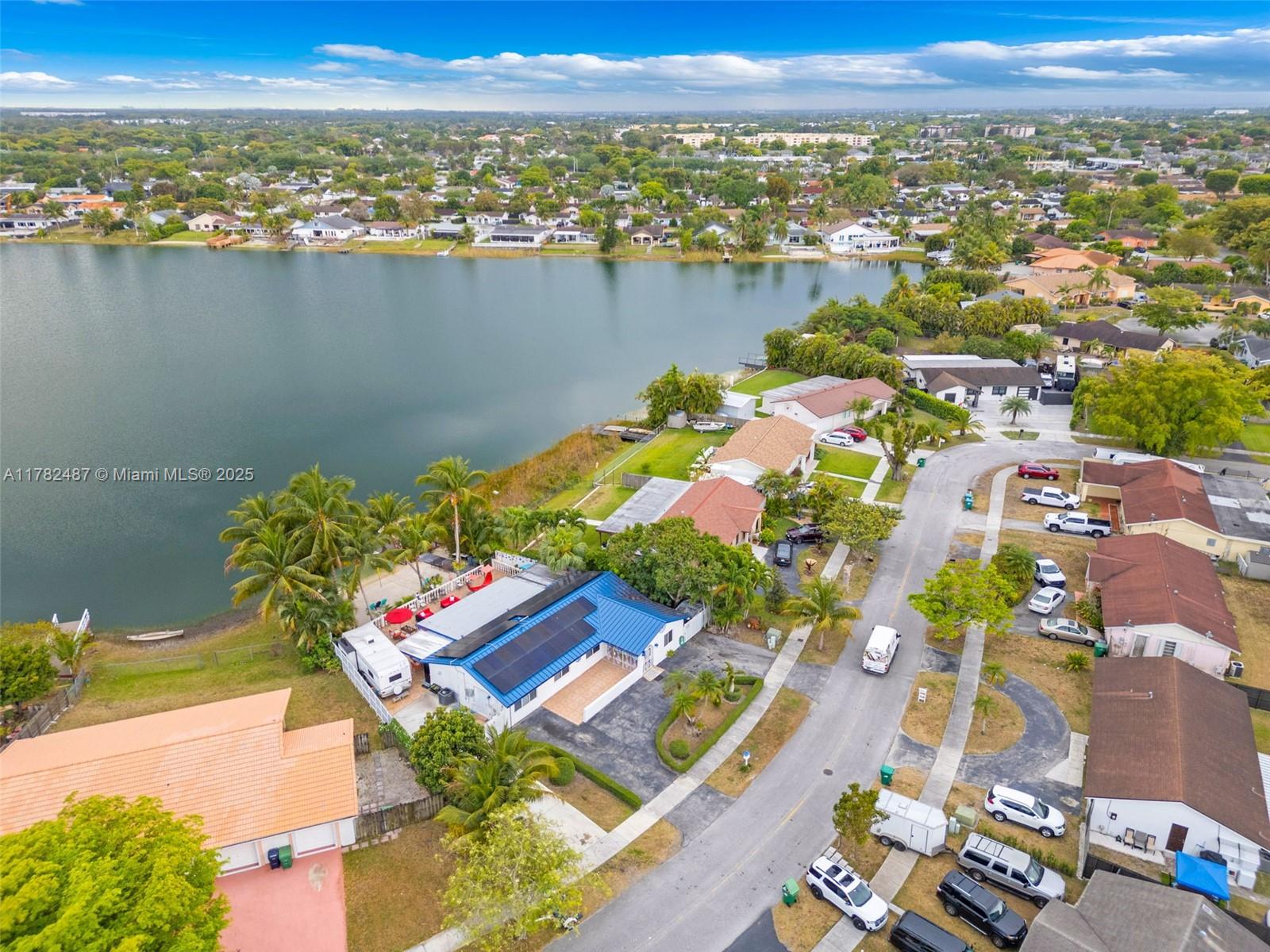 LAKE MARKS AT WESTWIND - Residential