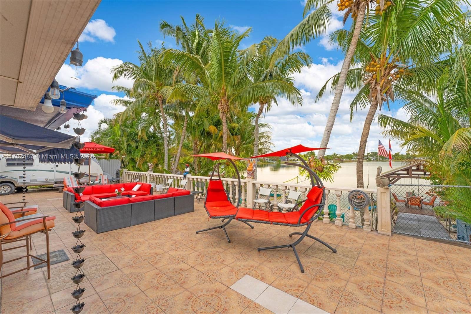 LAKE MARKS AT WESTWIND - Residential