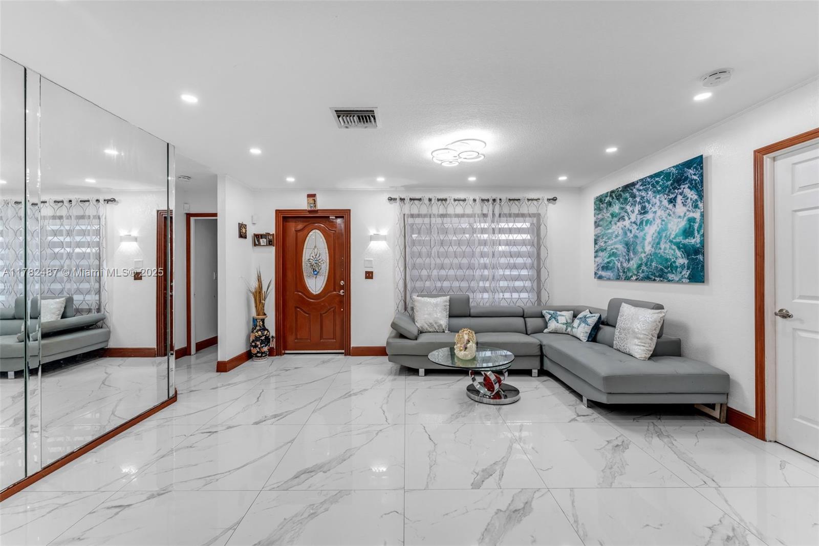 LAKE MARKS AT WESTWIND - Residential