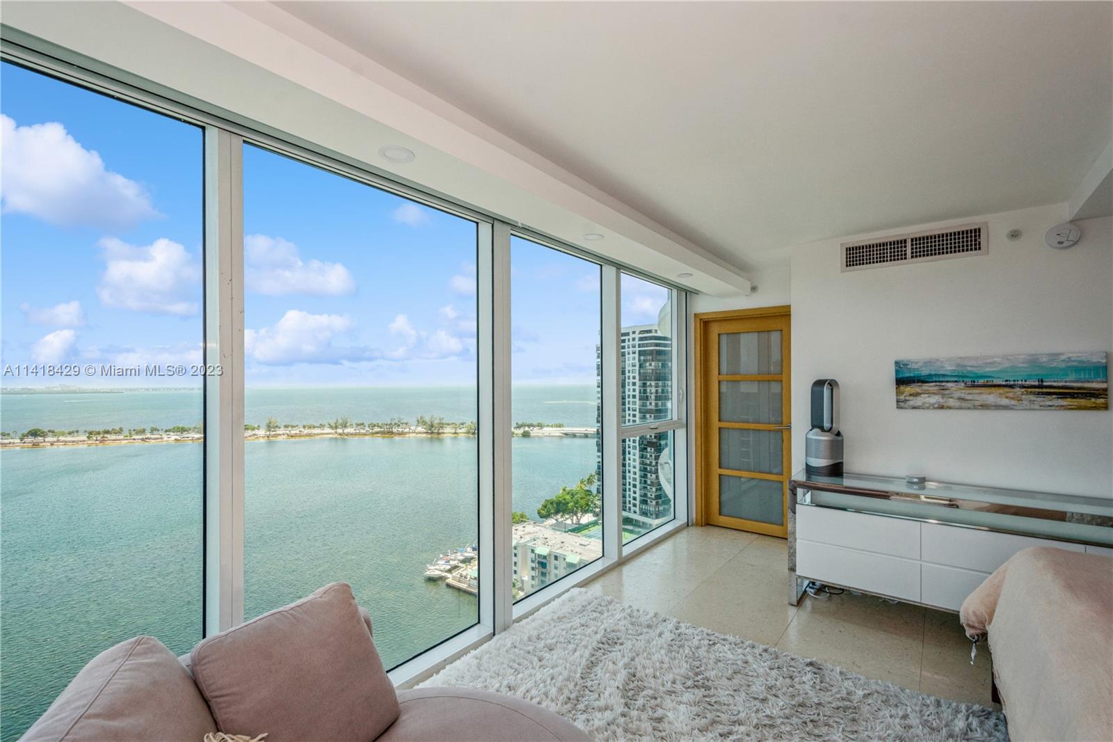 SKYLINE ON BRICKELL CONDO - Residential