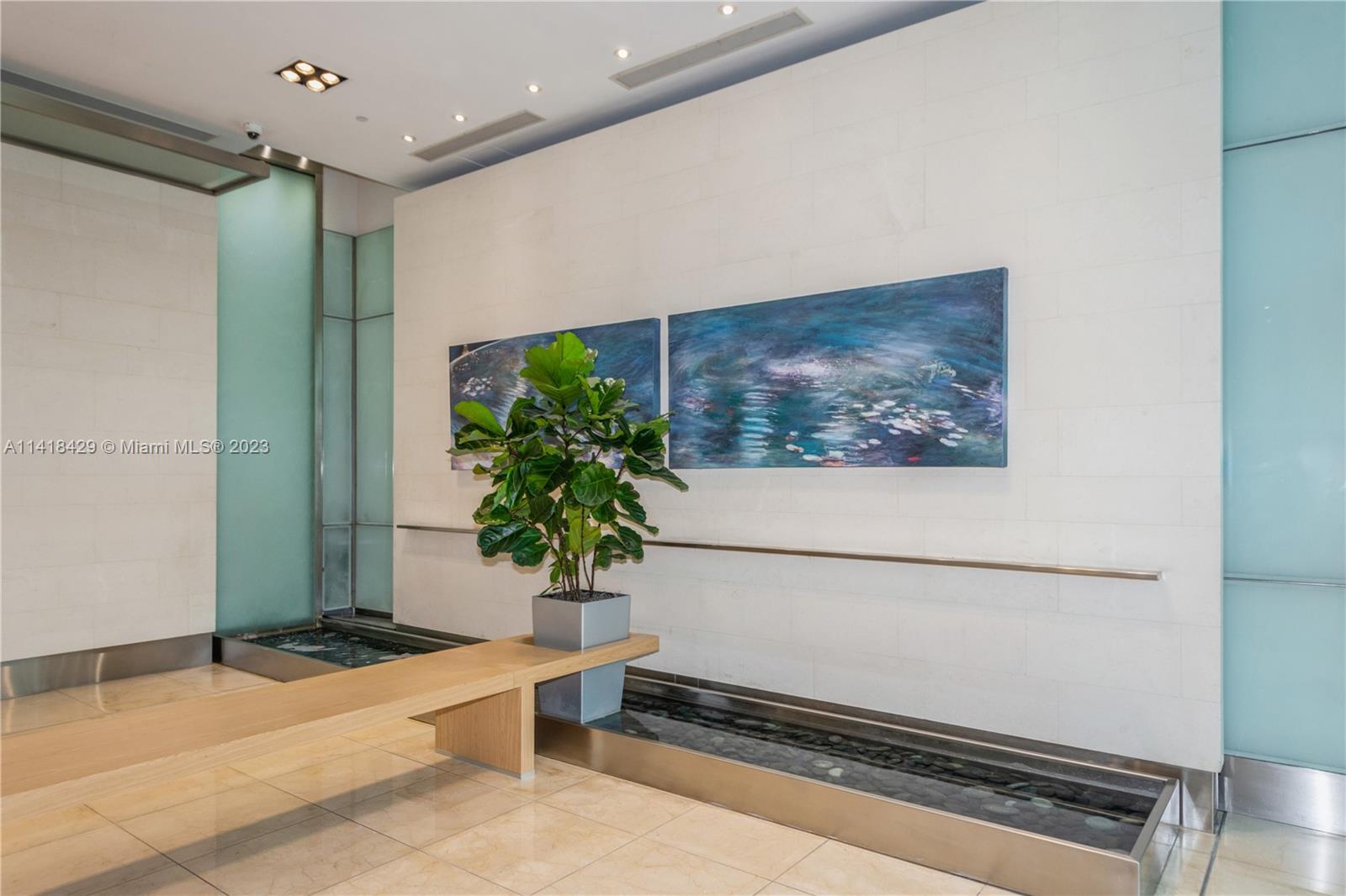 SKYLINE ON BRICKELL CONDO - Residential