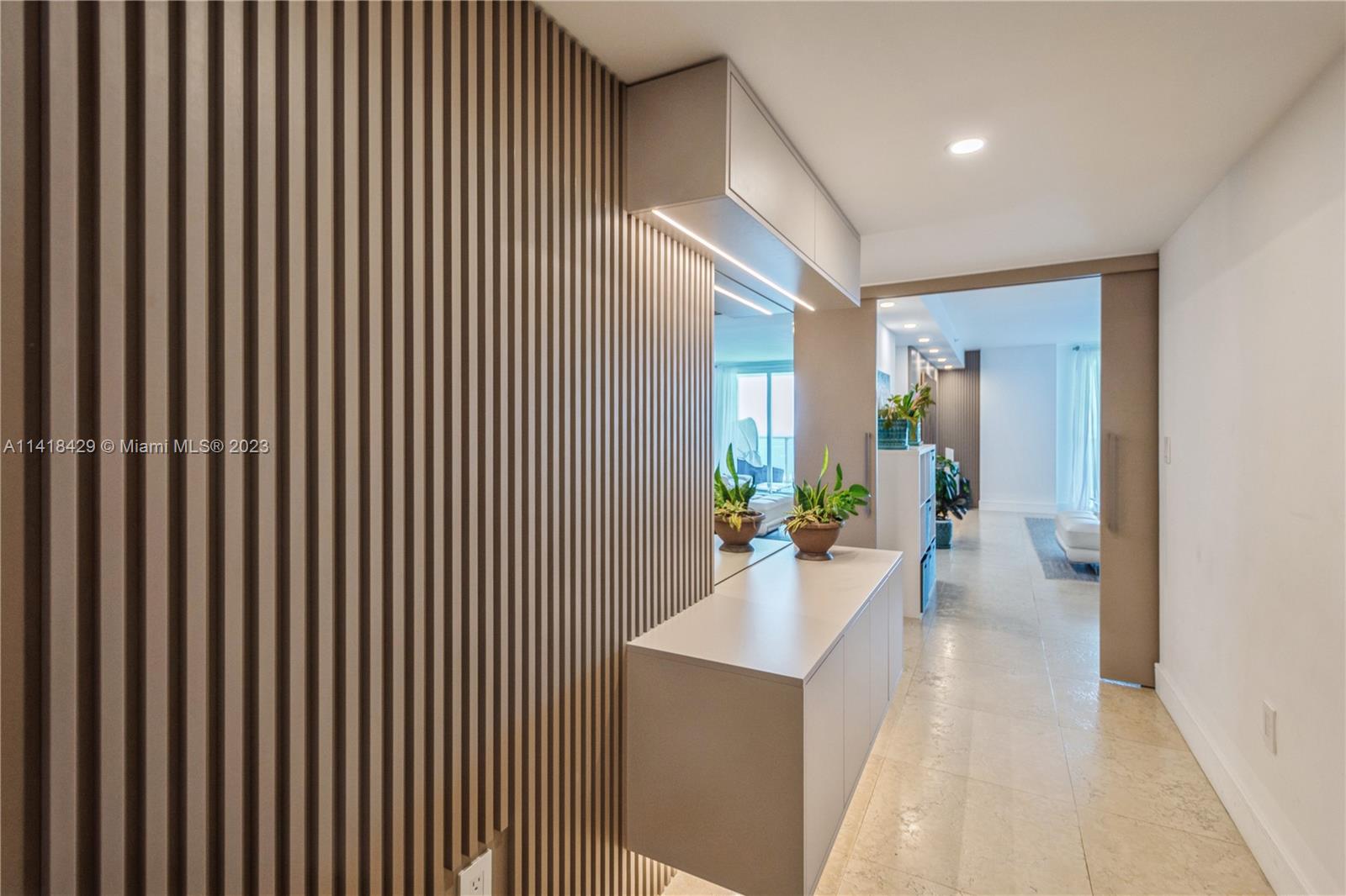 SKYLINE ON BRICKELL CONDO - Residential