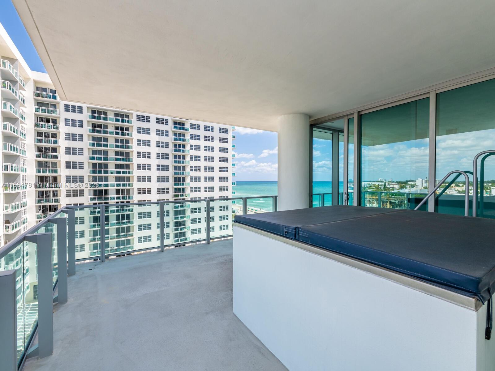 L'ATELIER CONDO - Residential