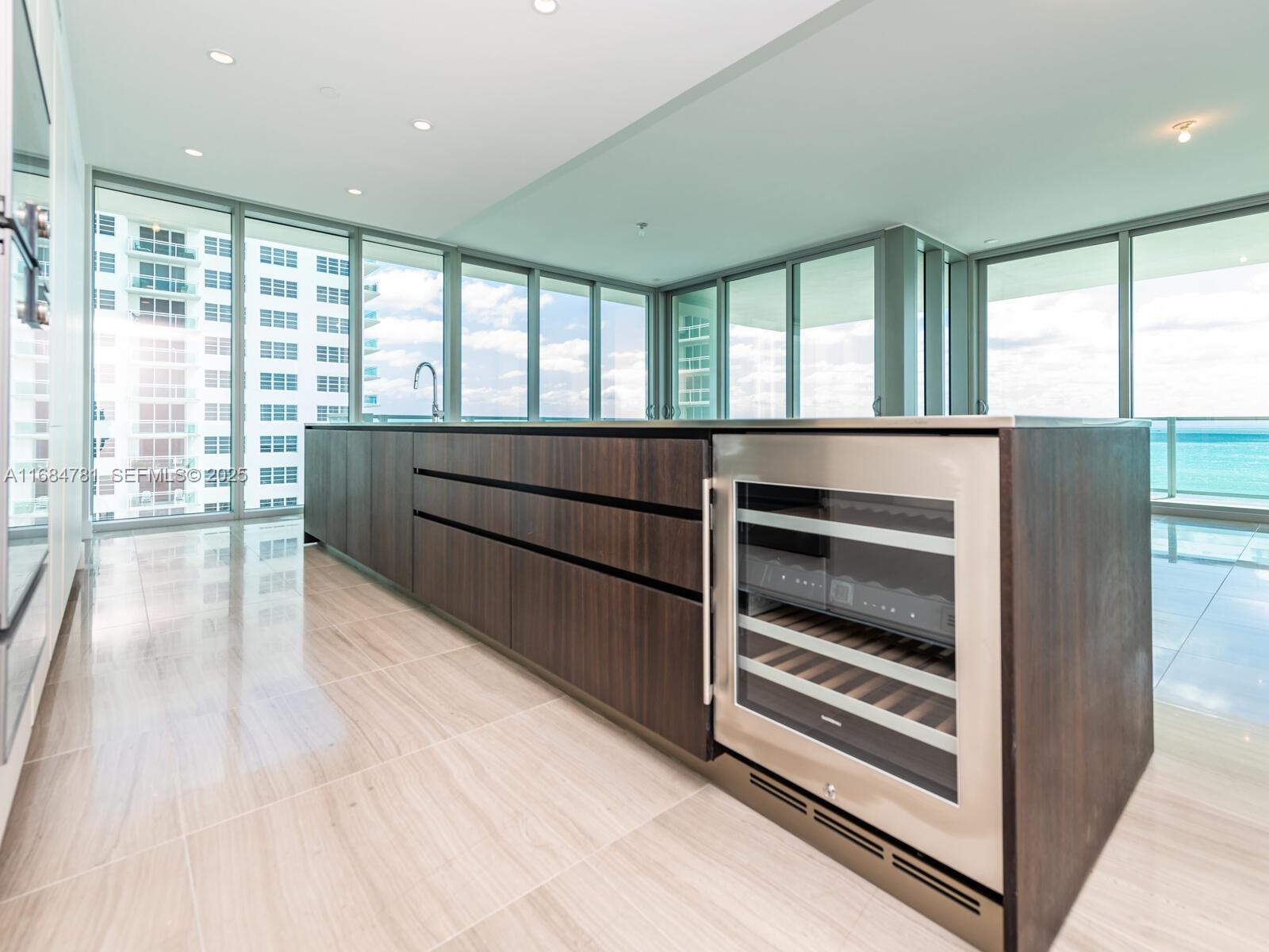 L'ATELIER CONDO - Residential