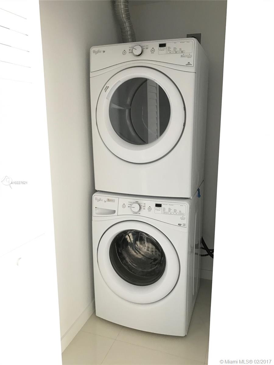 CENTRO CONDO - Residential Lease