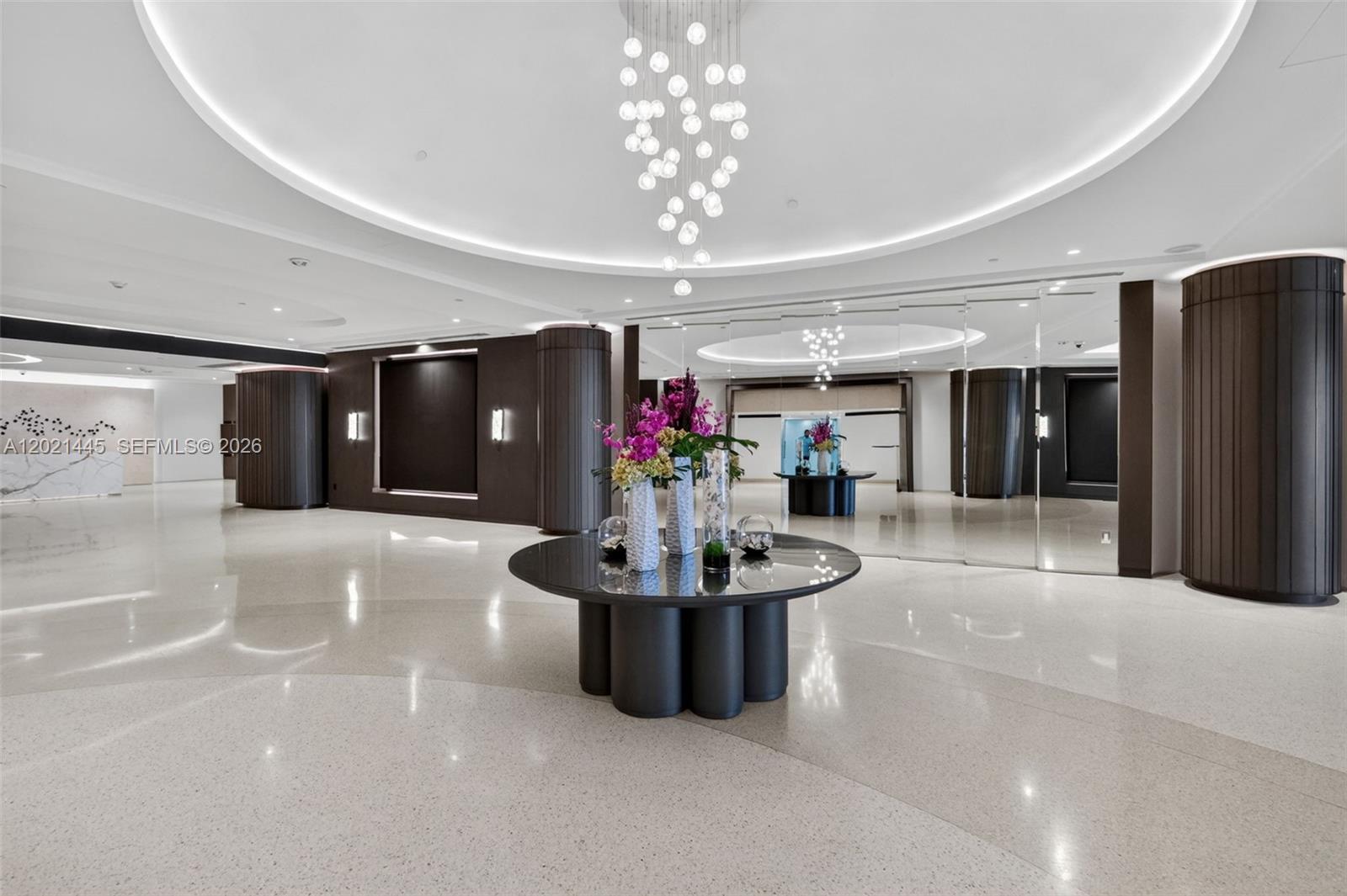 VENETIA CONDO - Residential