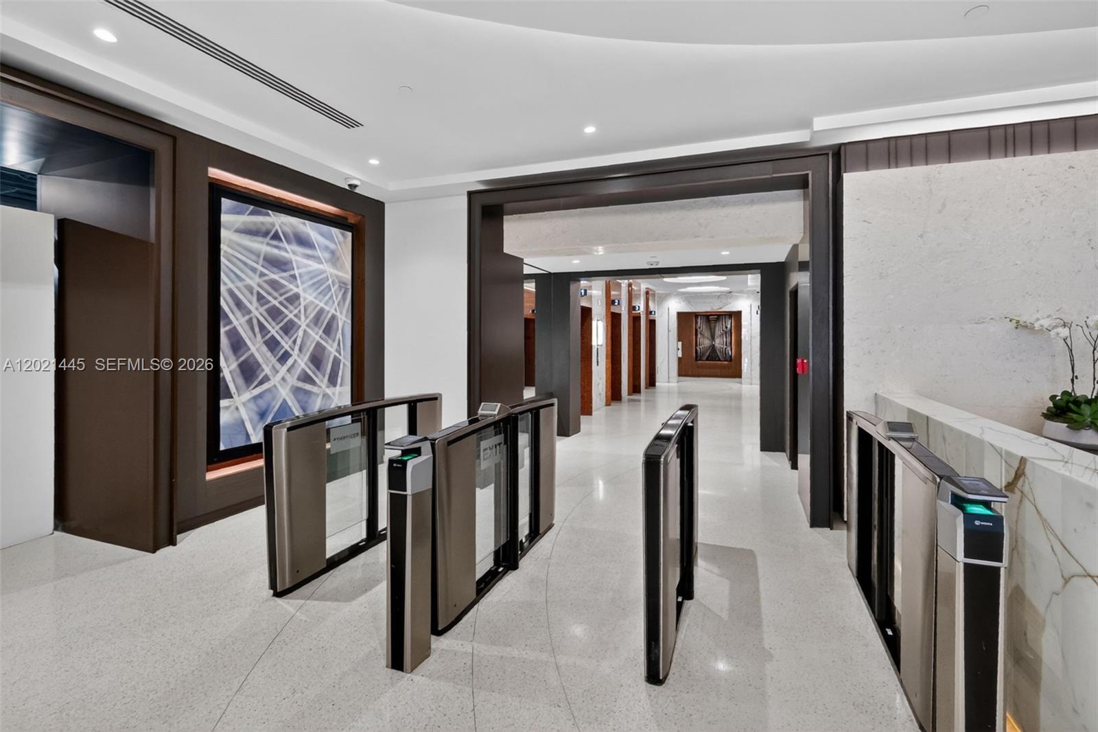 VENETIA CONDO - Residential