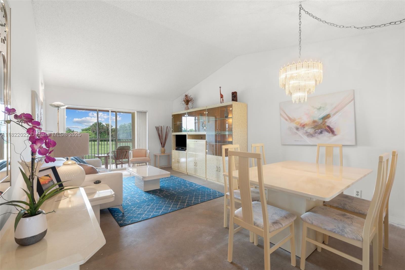 GOLFSIDE - Residential