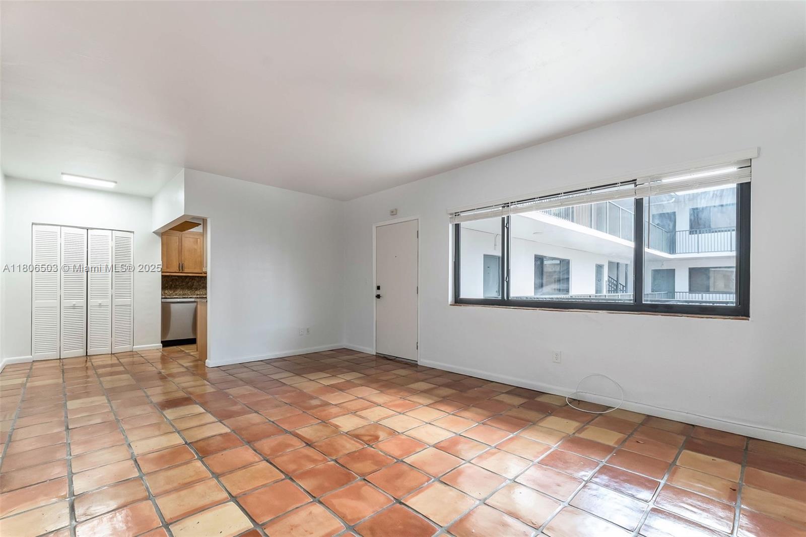 2930 Day Ave N302