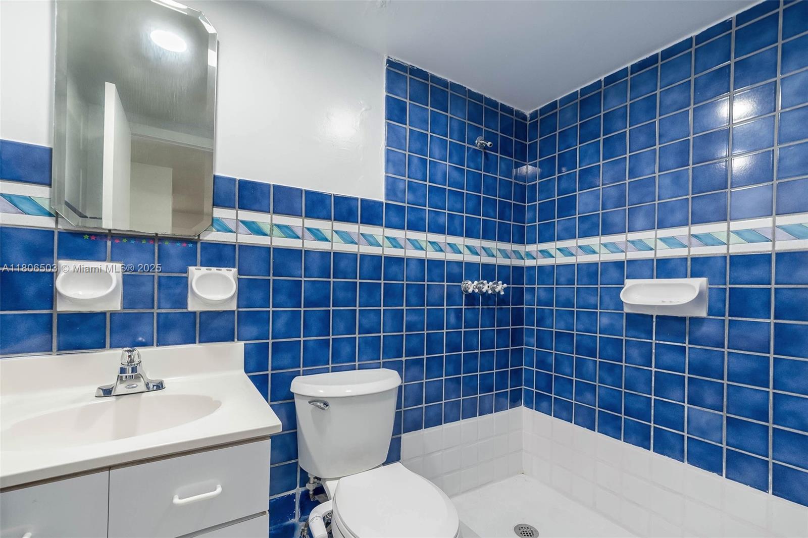 2930 Day Ave N302
