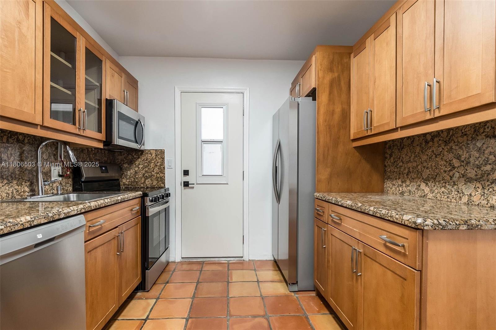 2930 Day Ave N302
