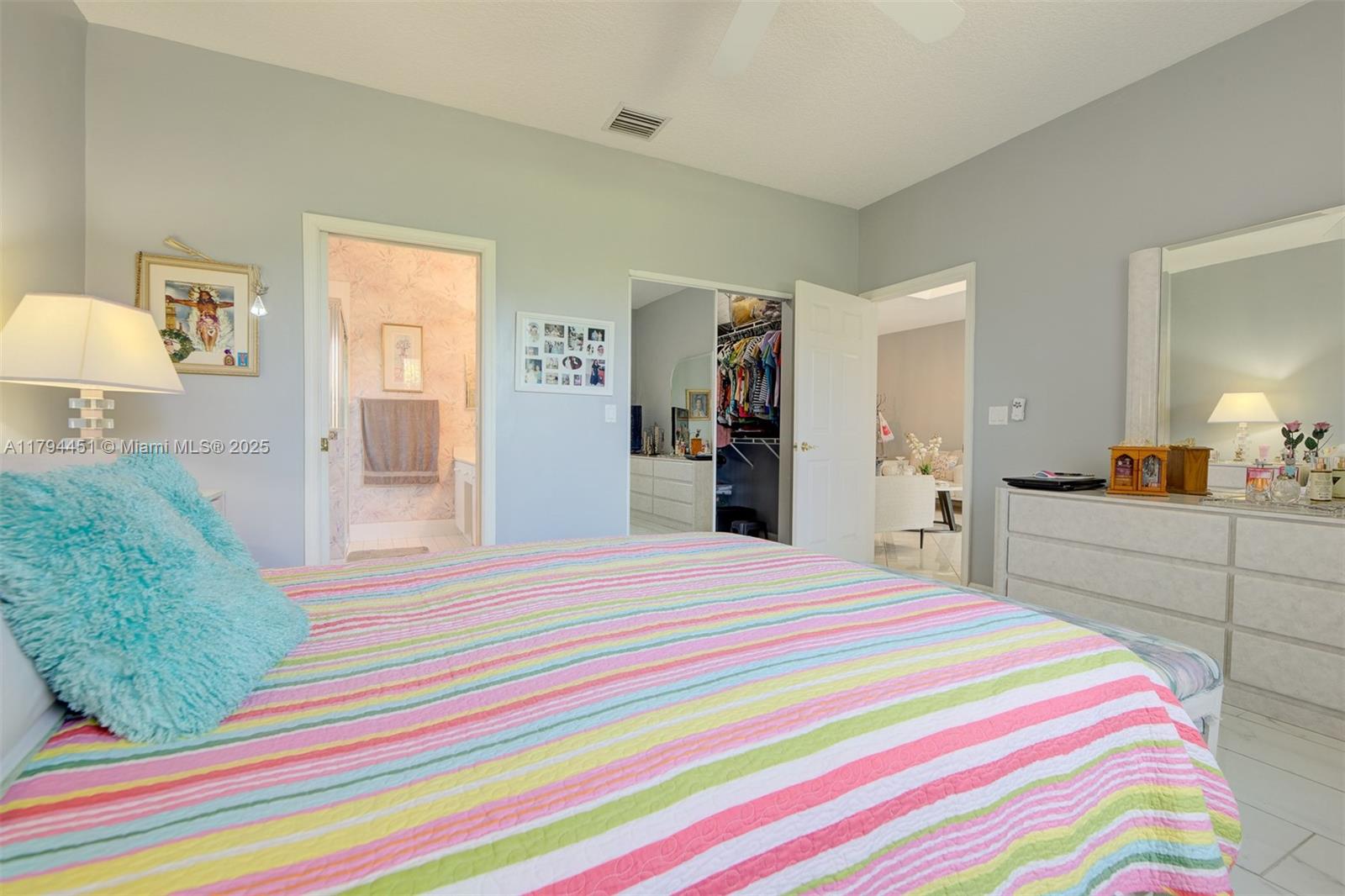 PALM ISLES WEST - Residential