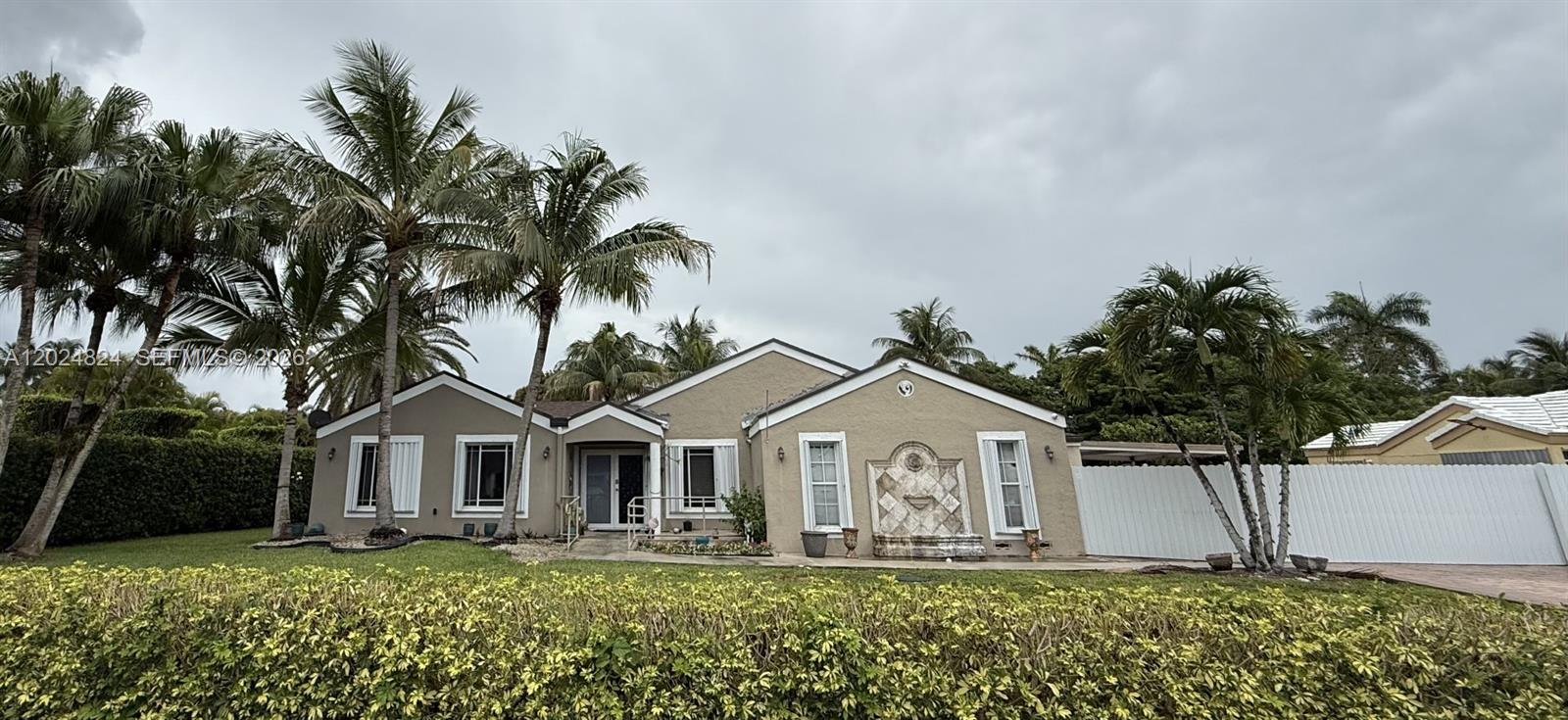 WEITZER SHAUNA MEADOWS SE - Residential