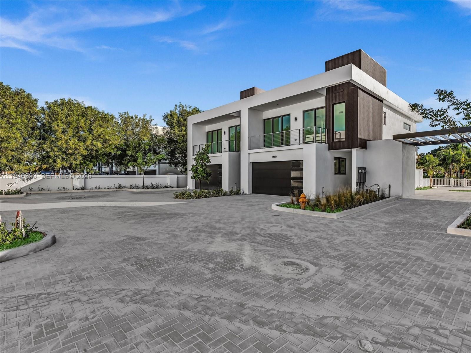 H20 DANIA BEACH - Residential