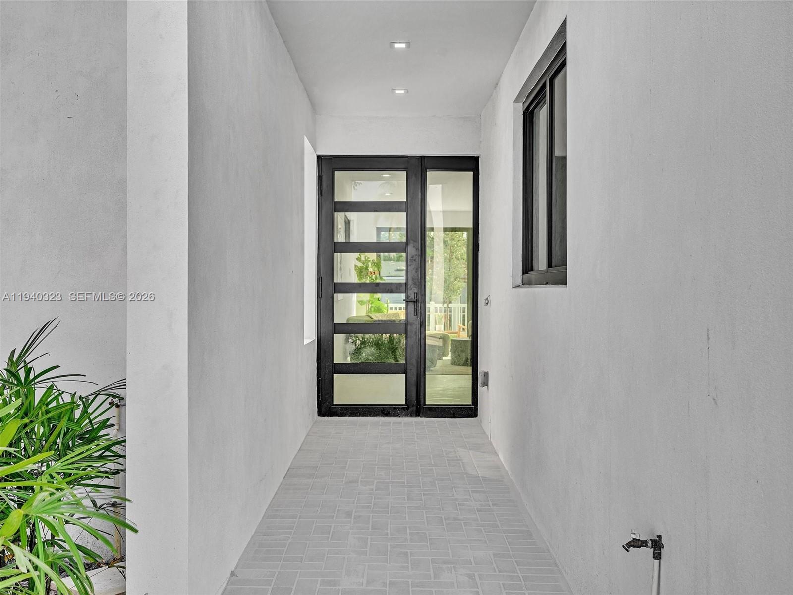 H20 DANIA BEACH - Residential