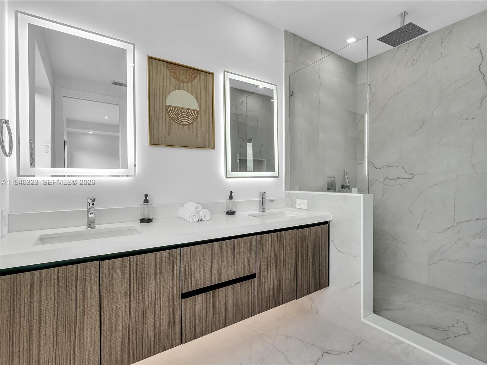 H20 DANIA BEACH - Residential