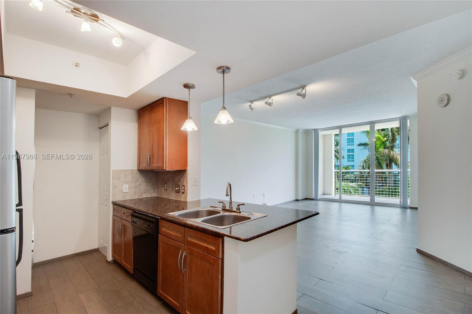 CITE CONDO - Residential