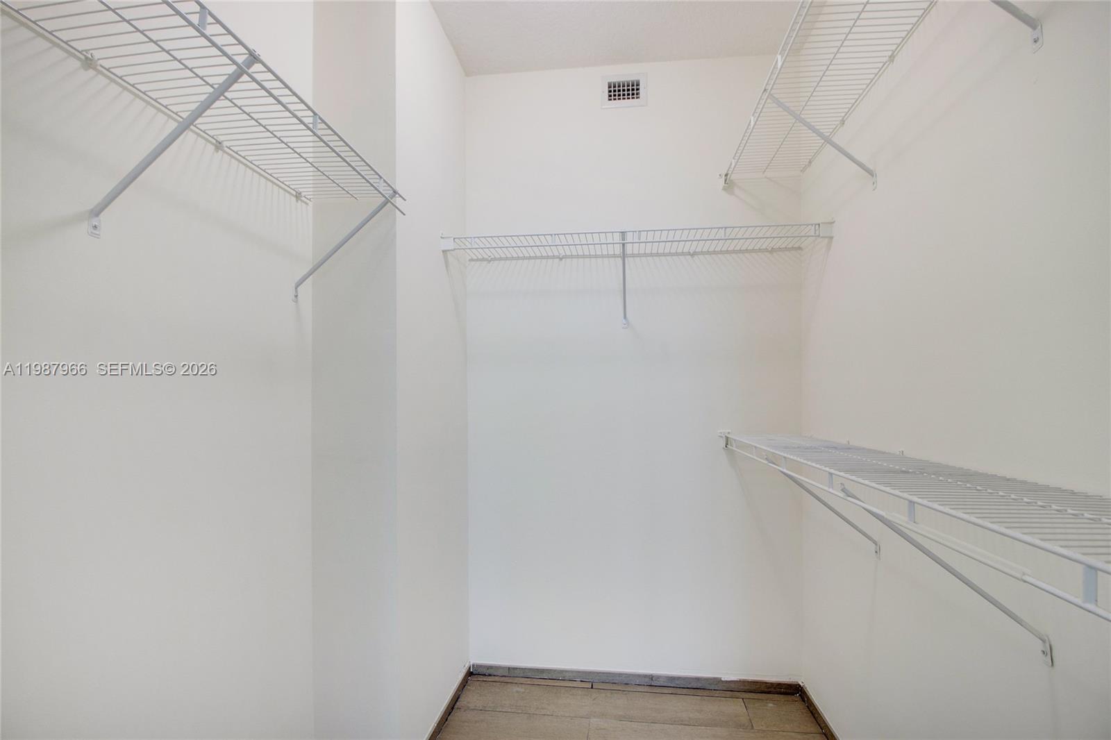 CITE CONDO - Residential