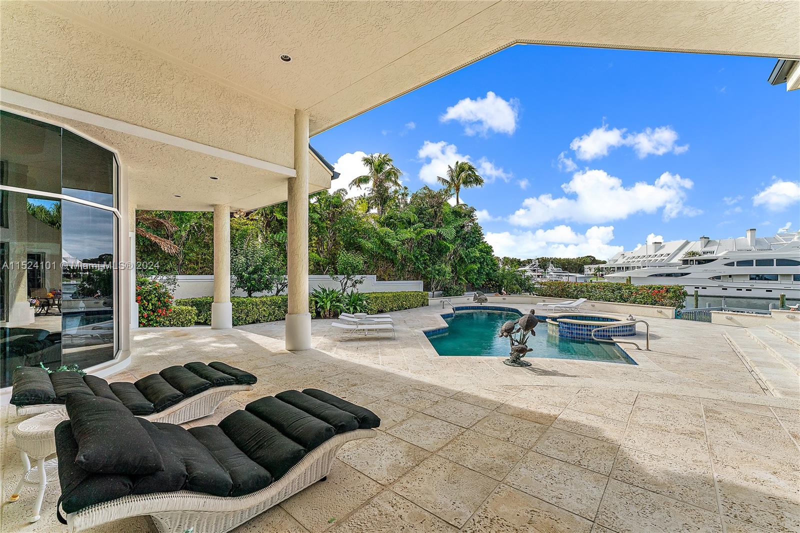 ADMIRALS COVE PAR C - Residential