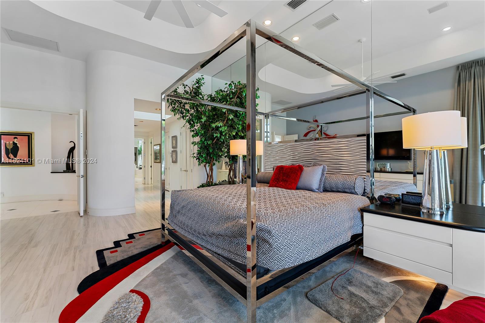 ADMIRALS COVE PAR C - Residential