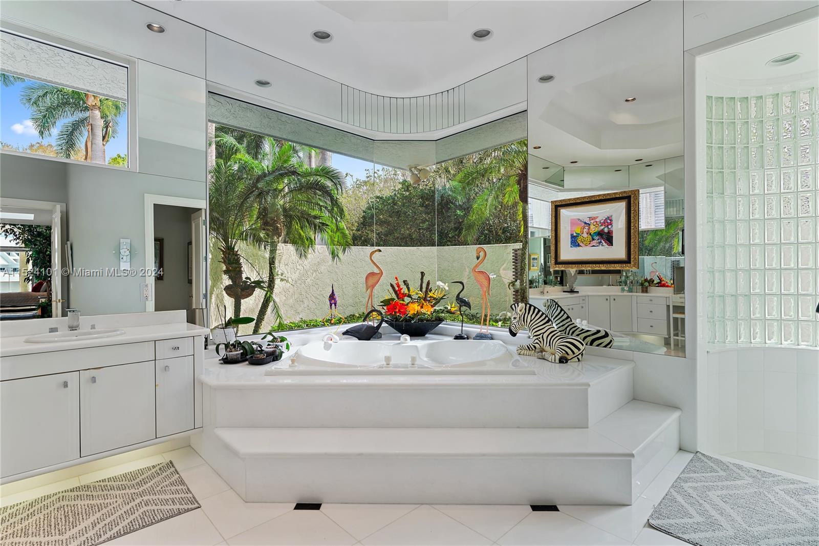 ADMIRALS COVE PAR C - Residential